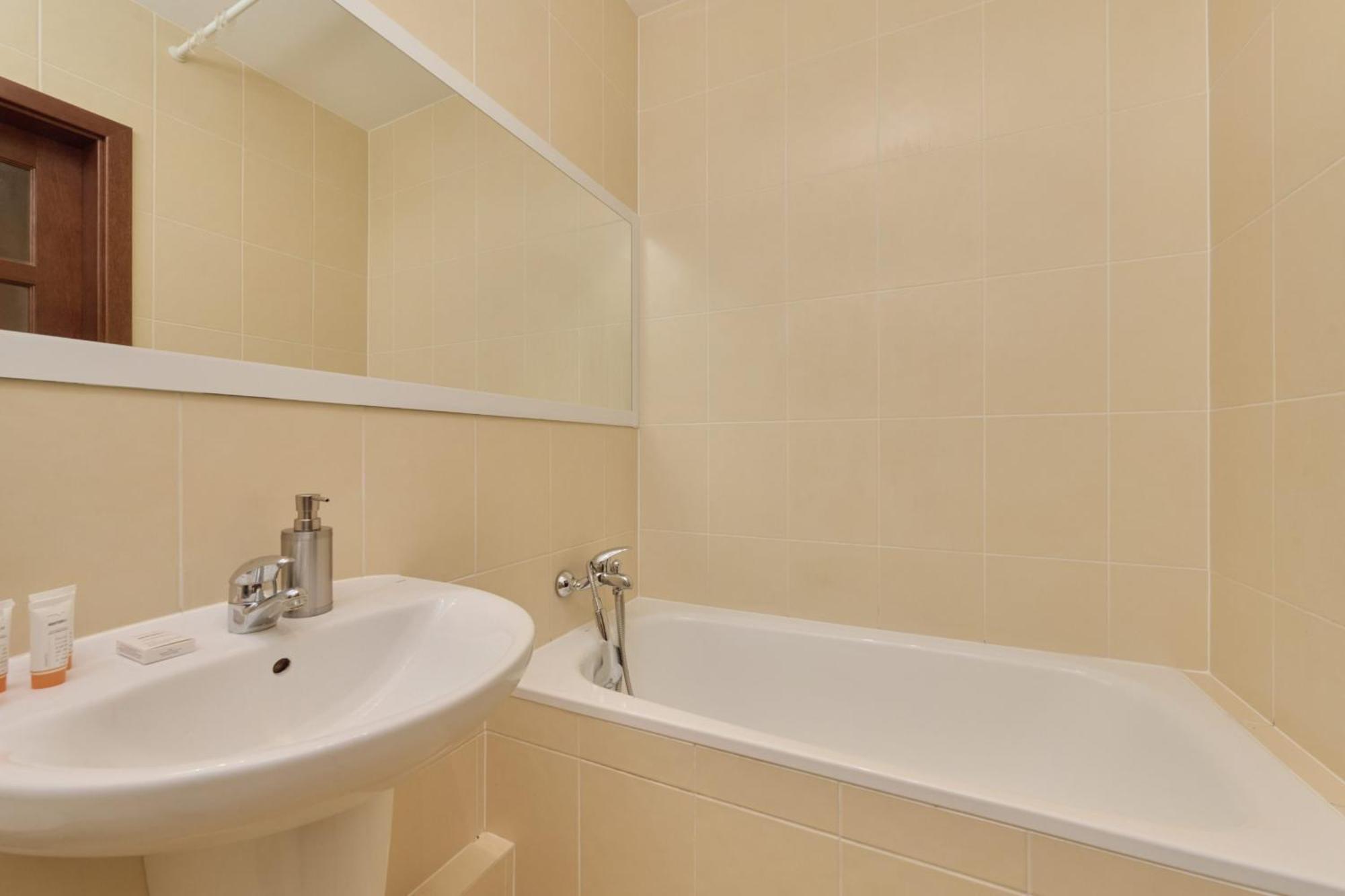 Teczowa Apartment In Wroclaw By Rent Like Home Dış mekan fotoğraf